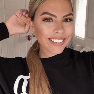 Meet your Posher, Okyo